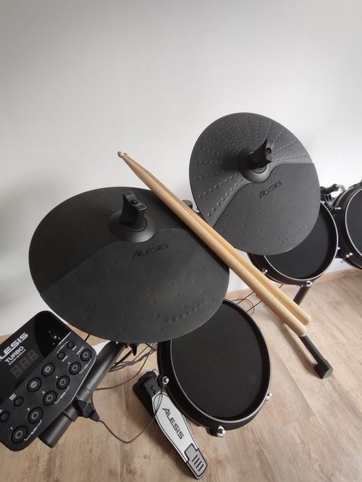 ALESIS TURBO MESH KIT elektryczny zestaw perkusyjny