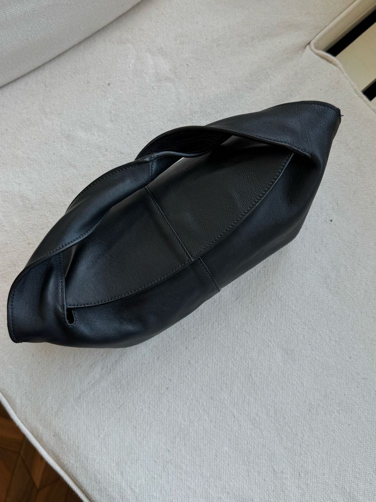 Шкіряна сумка Massimo Dutti