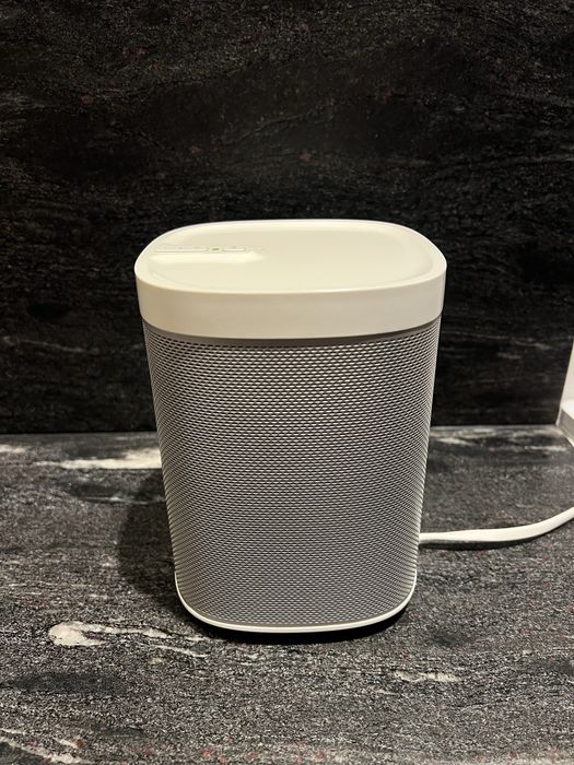 Świetny glosnik Sonos play 1