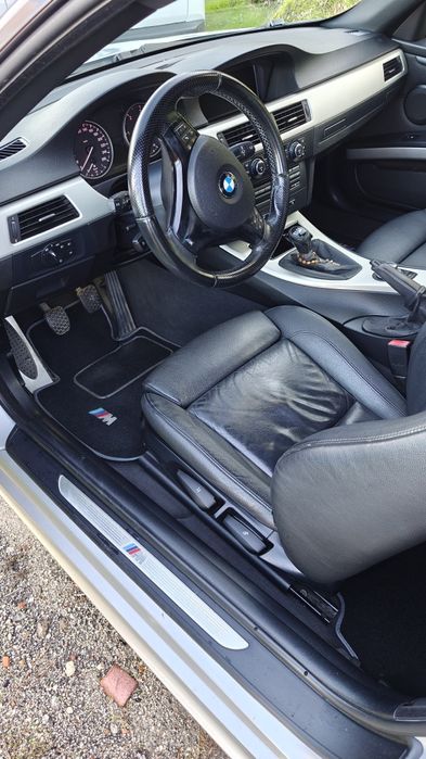 BMW 320 coupé e92 pack M