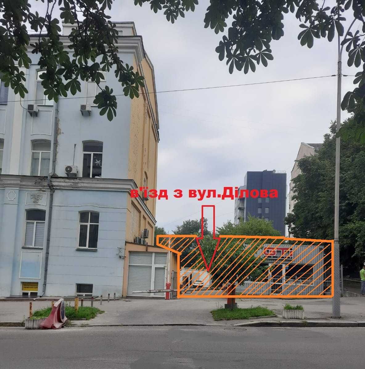 Продаж двох нежитлових будівель метро Олімпійська земля 0.124 га