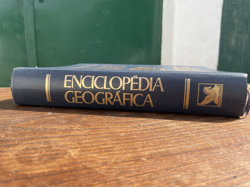 Enciclopédia Geográfica