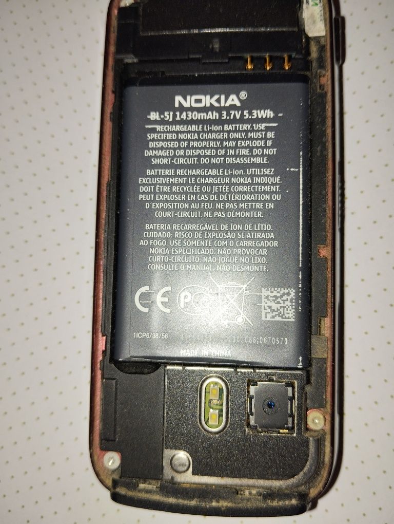 Telefon Nokia Xpress Music 5800 oraz nawigacja Smart GPS SG720