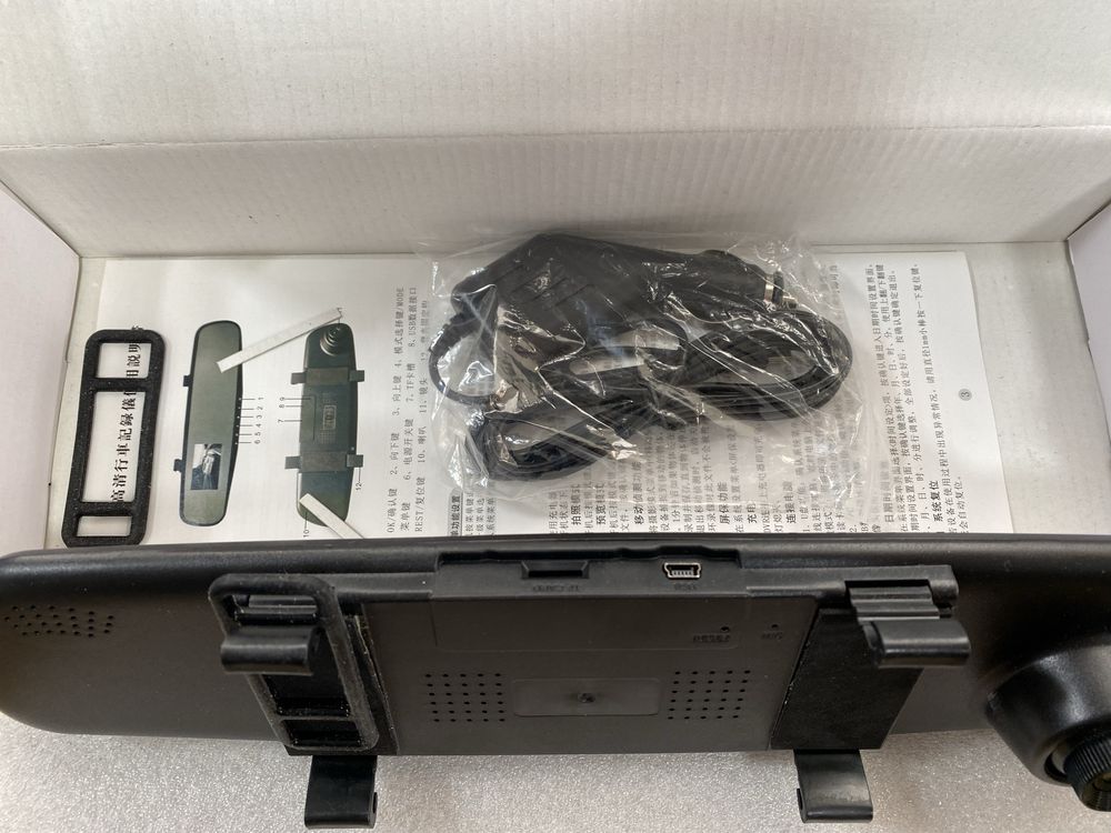 Відеореєстратор-дзеркало Rear-View Mirror DVR-138E