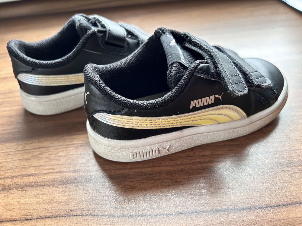 Buty dziecięce Puma sportowe