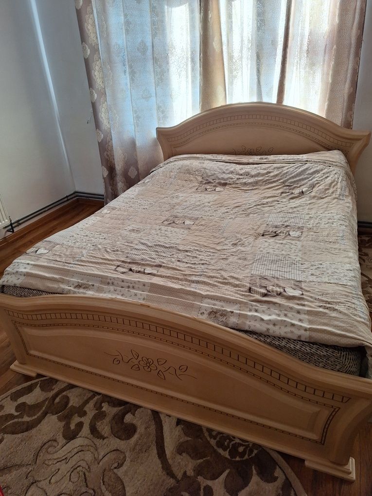 Продам ліжко двоспальне