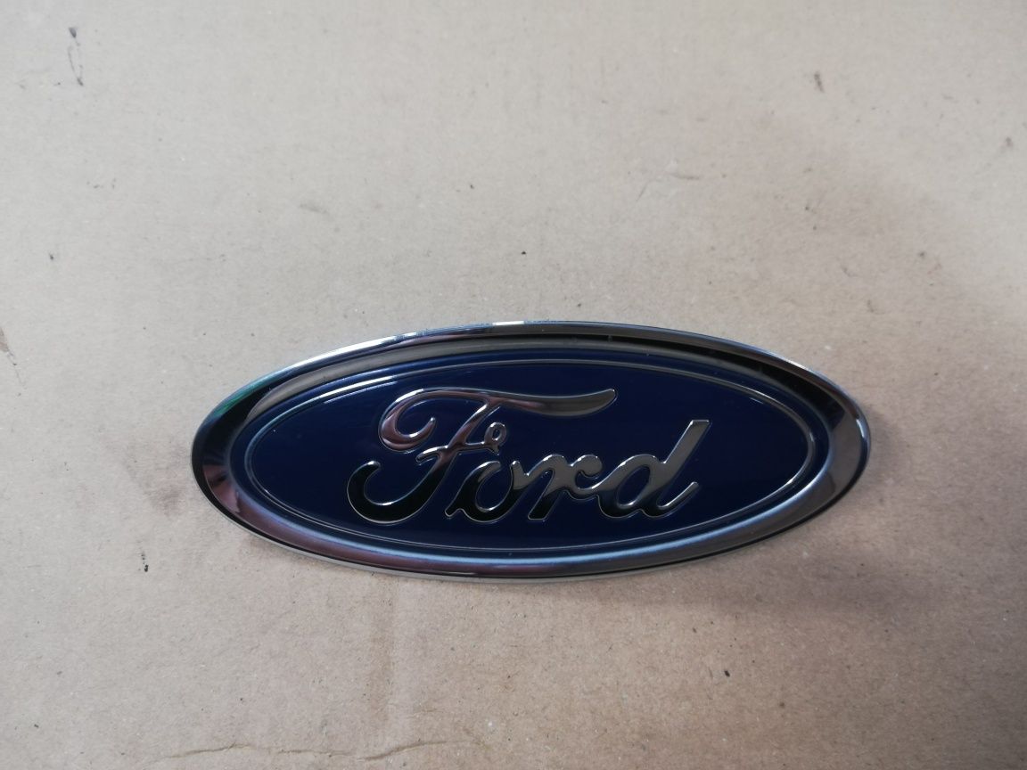 Emblemat znaczek logo zderzaka przedniego przód Ford Focus mk4 IV oryg