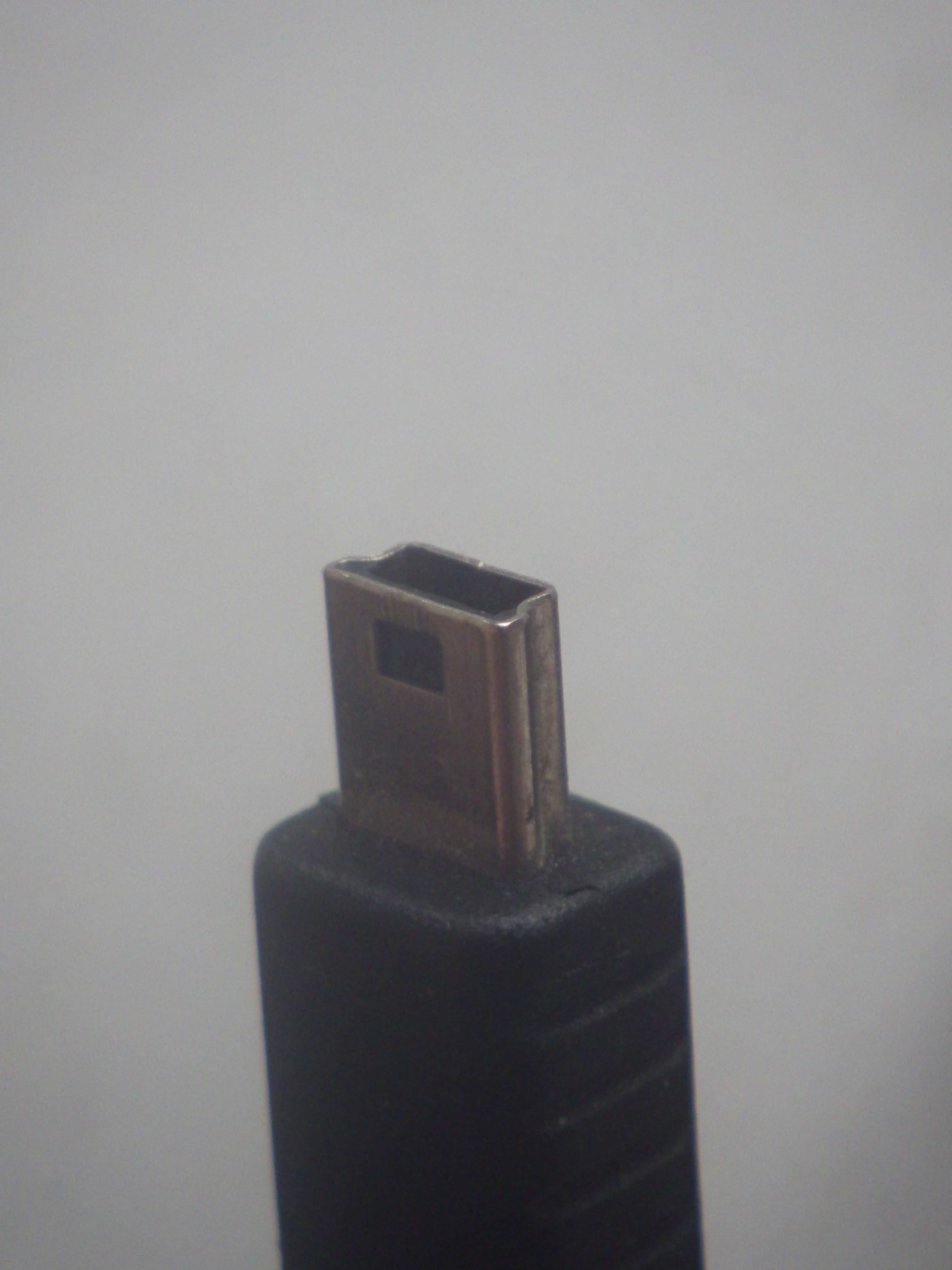 Cетевое зарядное устройство универсальное PSC05R-050, 5В/1А mini USB