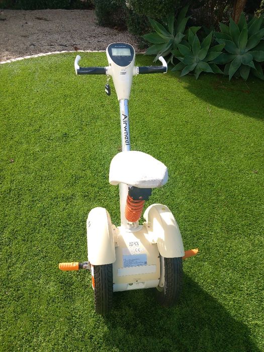 Airwheel A3 electric scooter