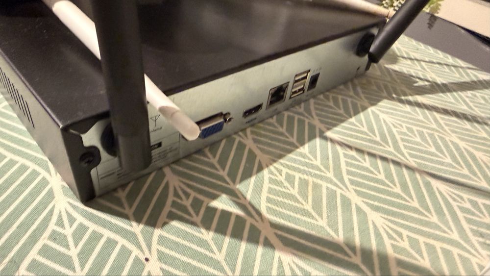 DVS rejestrator z kamerami wszystko na wifi