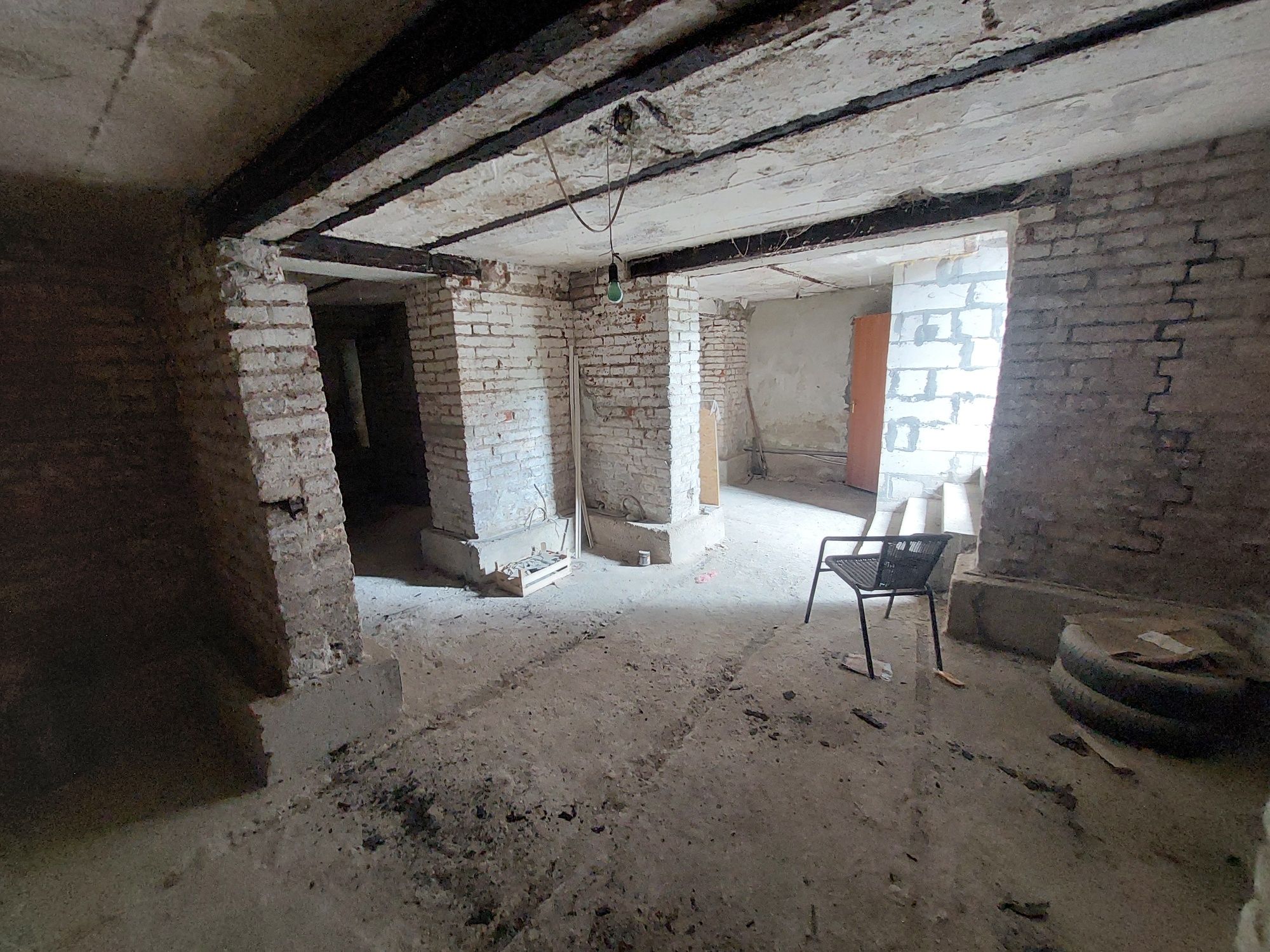 Продаж комерційного приміщення 122м2 ЦЕНТР вул. Підвалля м. Дрогобич