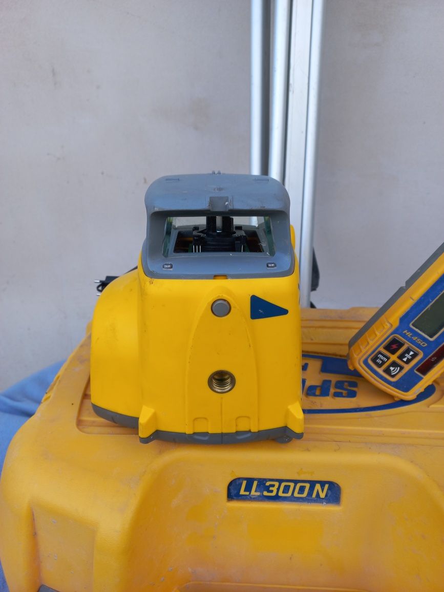 Spectra Precision LL300N Niwelator obrotowy