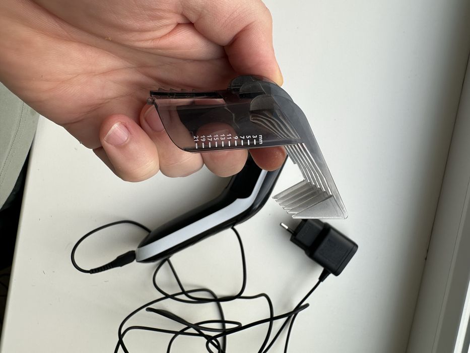 Машинка для стрижки волосся Philips Clippers QC5115