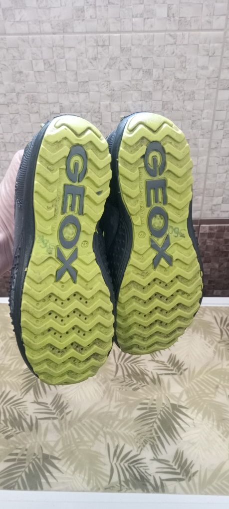 Geox кроссовки 32 р для мальчика