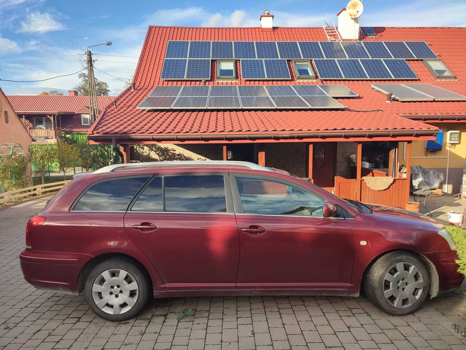 Toyota Avensis 1.8 VVT gaz