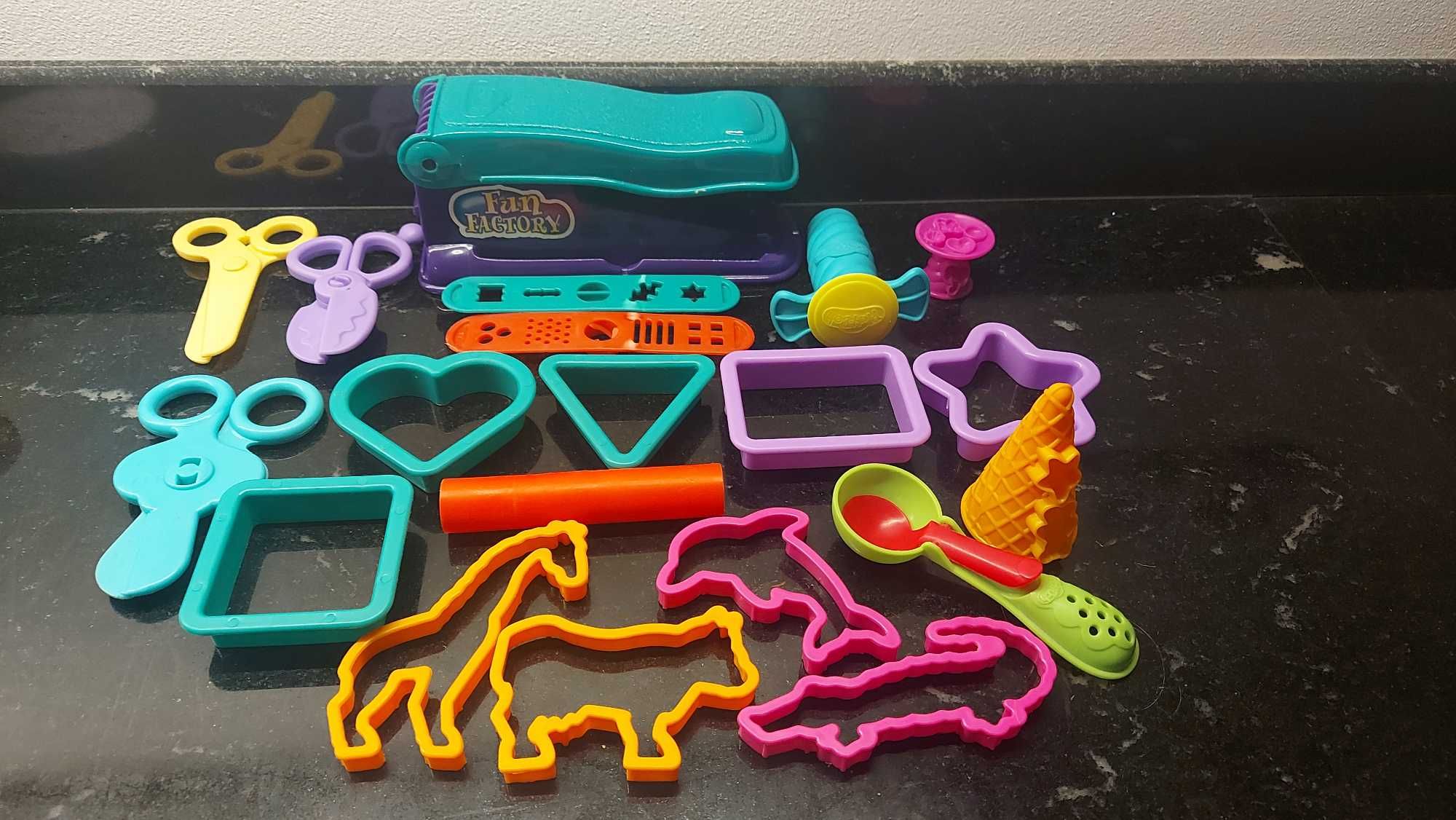 Play Doh foremki