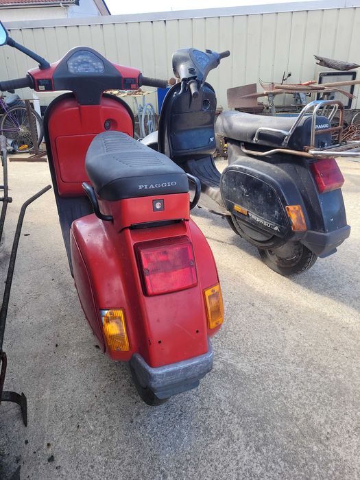 Piagio vespa motos
