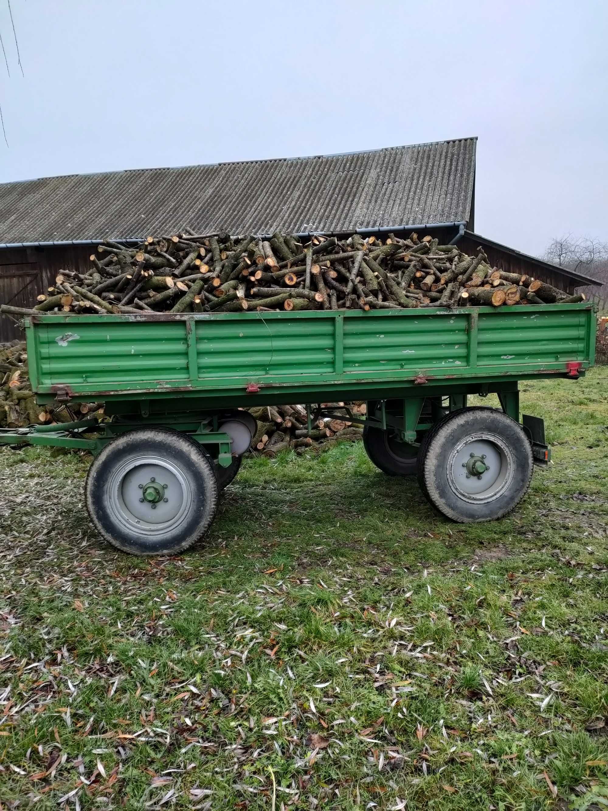 Drewno opałowe wiśniowe.