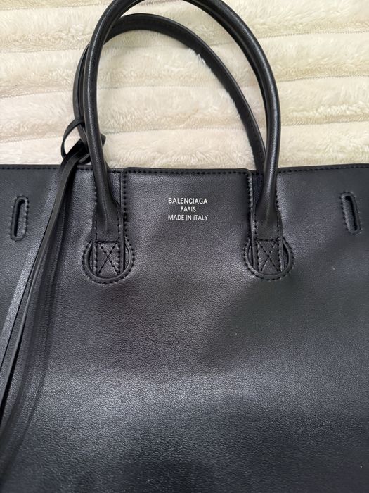 Продам сумку BALENCIAGA
