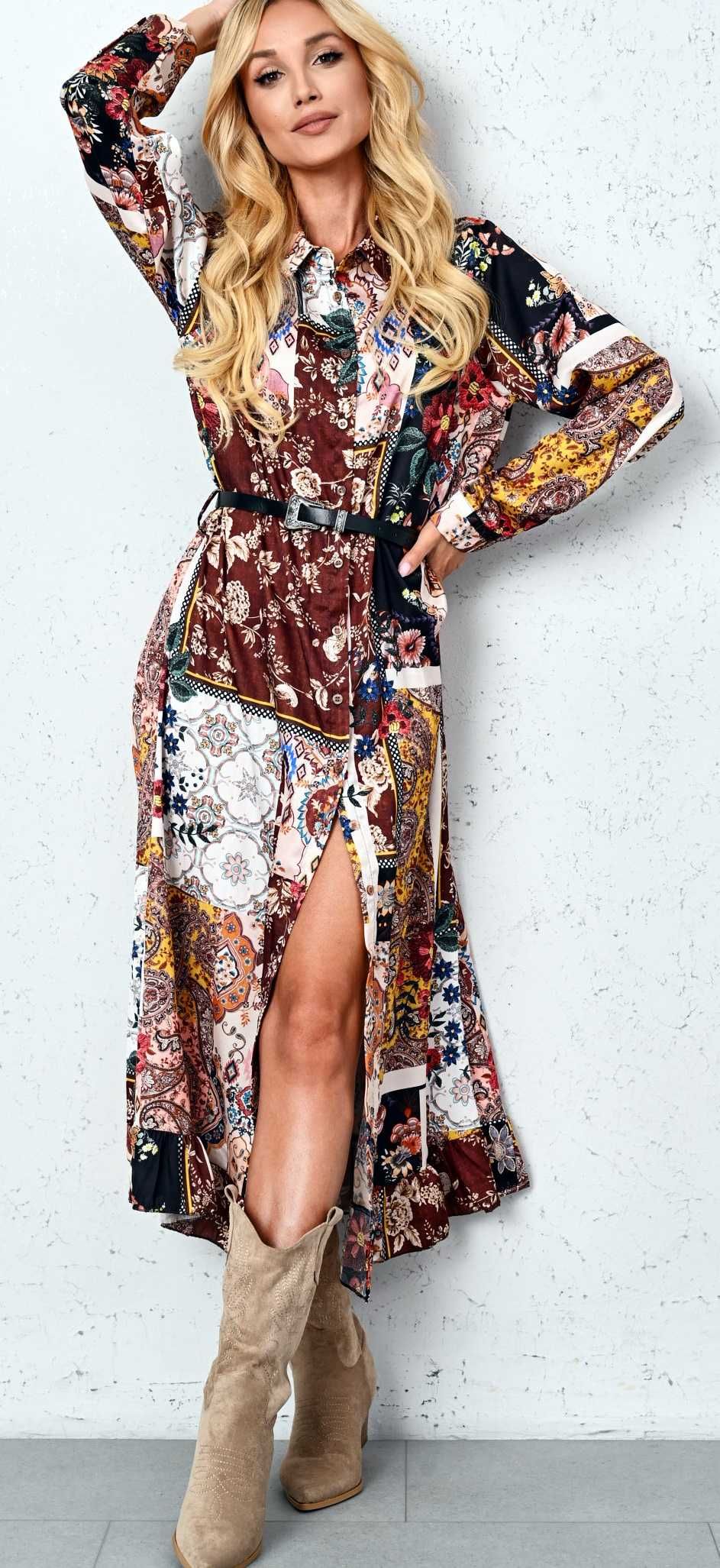 Koszulowa sukienka z wzorzystym printem i paskiem maxi camel