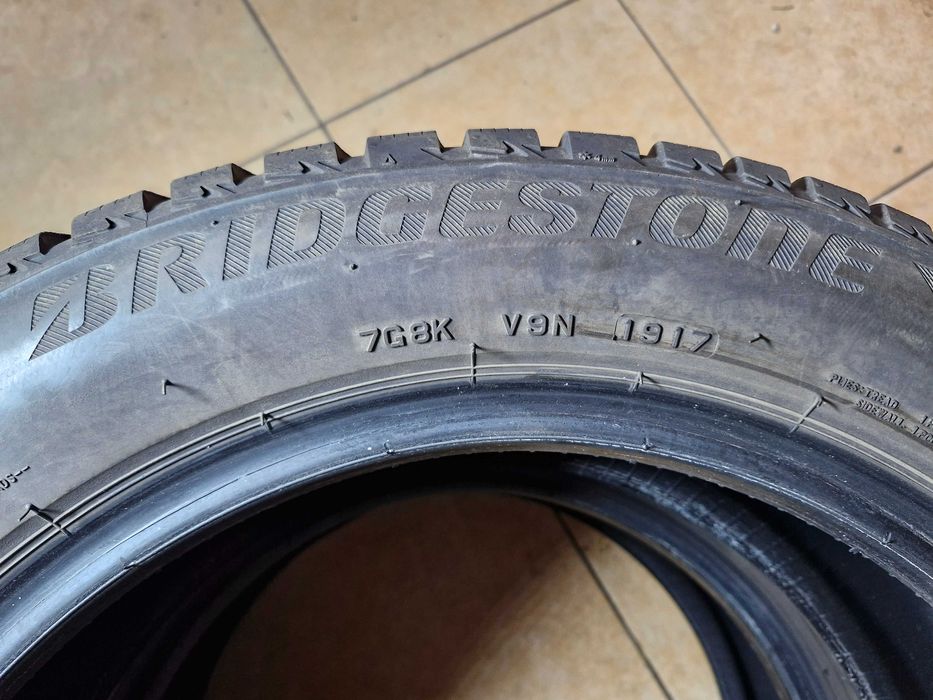 Komplet opon zimowych Bridgestone Blizzak LM001 EVO 205/55 R16