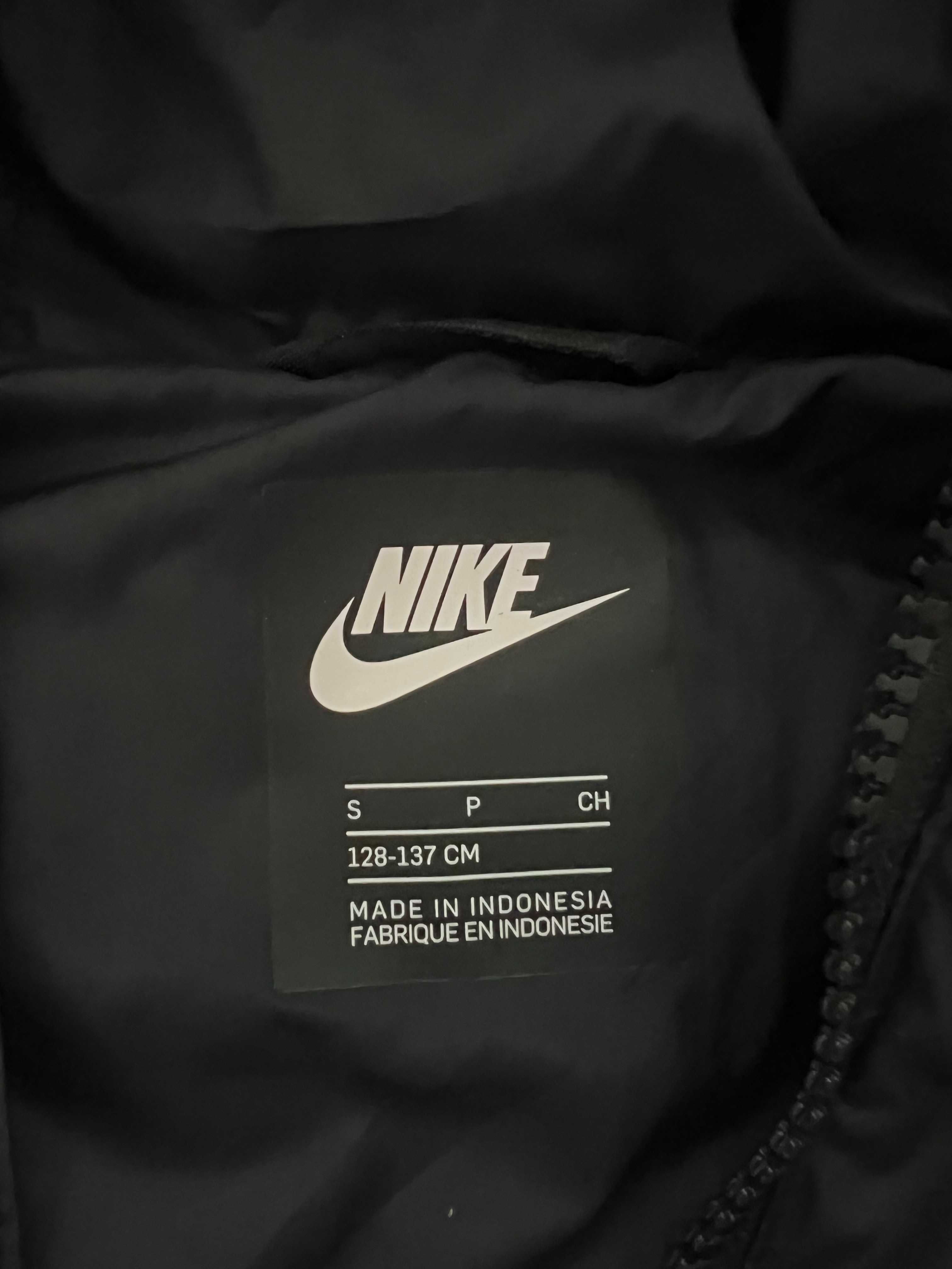 Пуховик NIKE дитячий