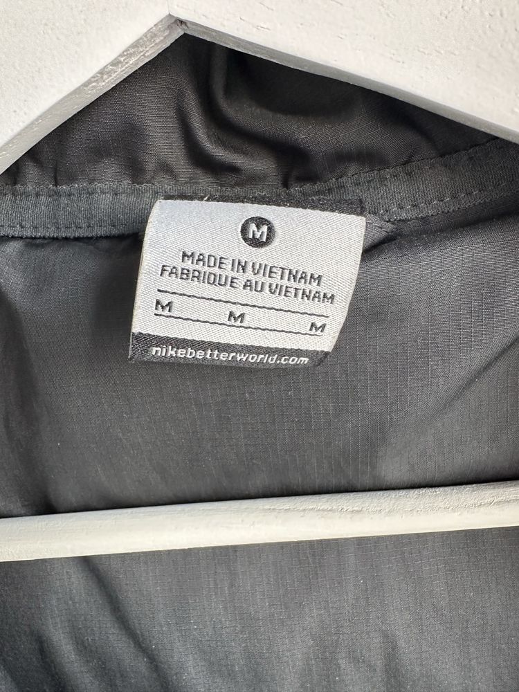 Casaco imoermeável cinzento exclusivo Nike Homem