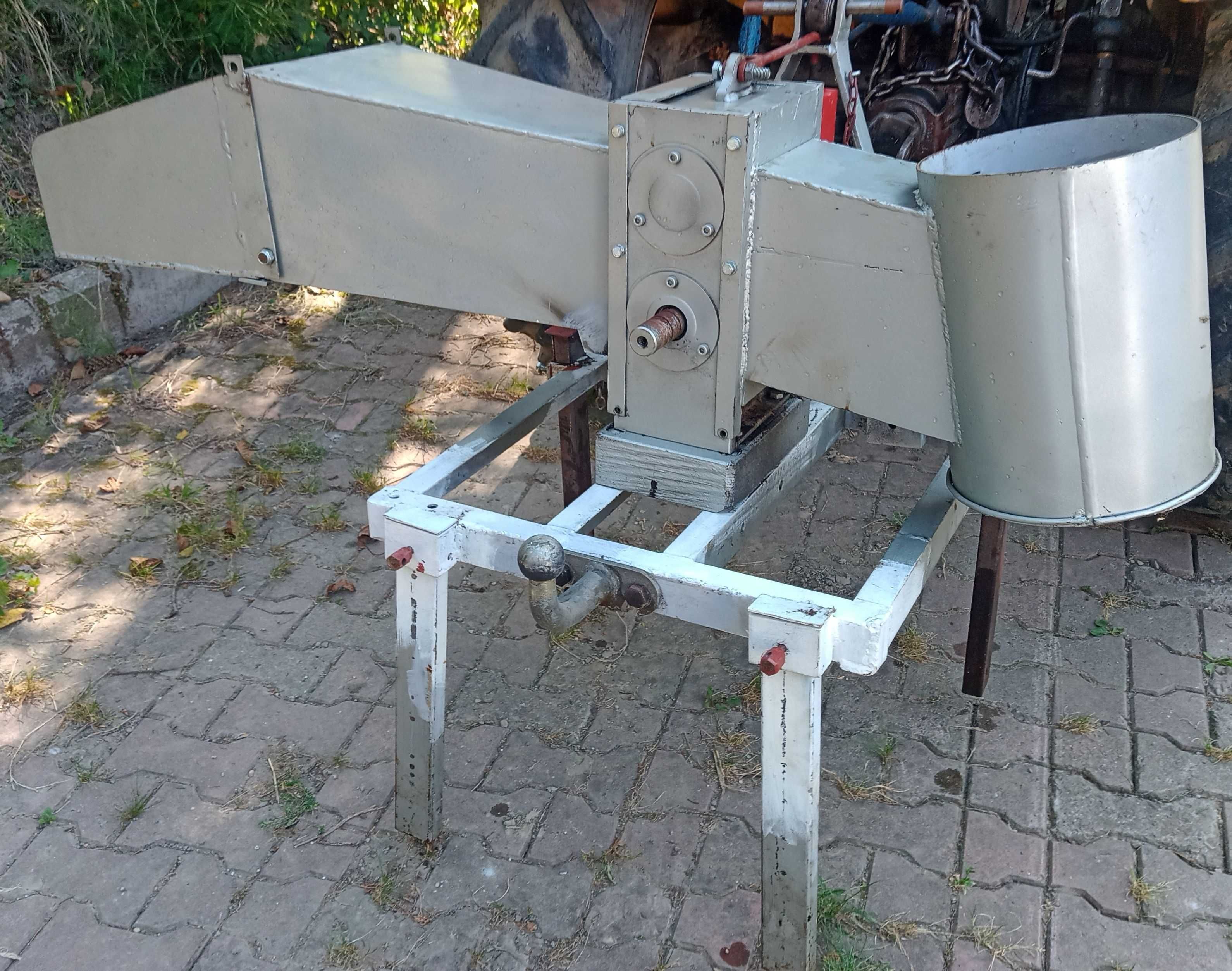 Rębak do gałęzi, mechanizm tnący Remet CNC R-60