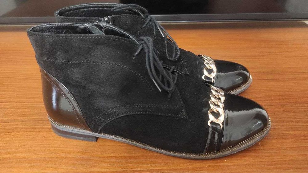 Жіночі/підліткові ботінки черевики демісезон 39-40 розмір