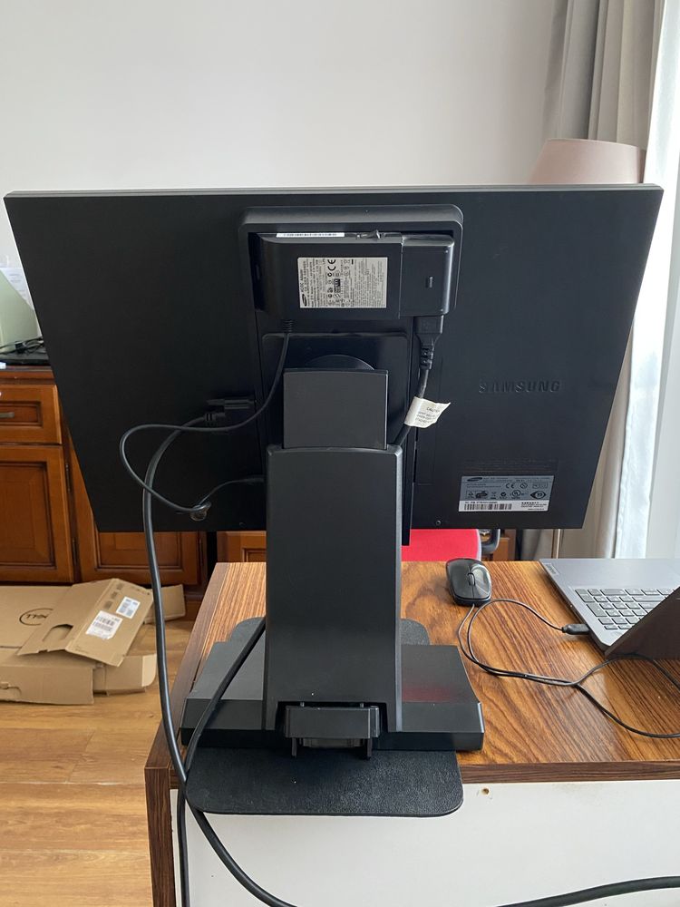 Monitor Samsung SyncMaster SA450 model S22A450BW 22" +kable