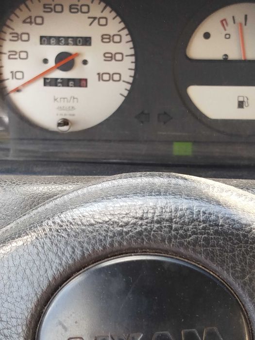 Vendo carro que pode ser conduzido com carta de motorizada..