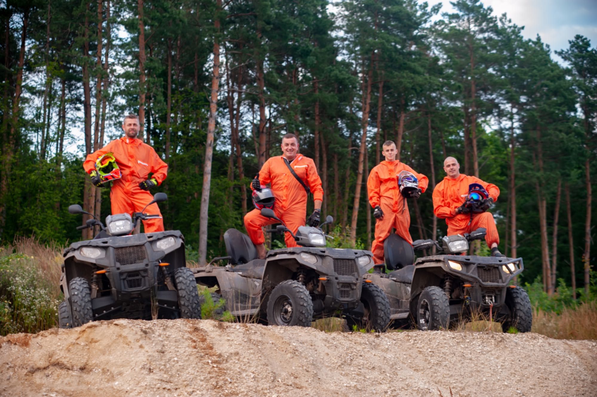 Квадроцикл Polaris 570