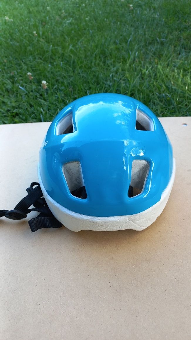 Kask rowerowy dziecięcy 53-56cm niebieski. Decathlon