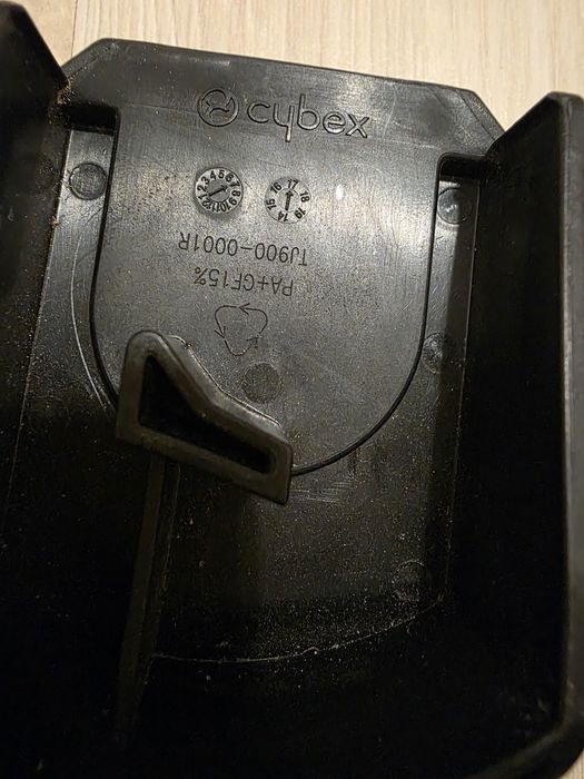 1 Adapter do cybex priam