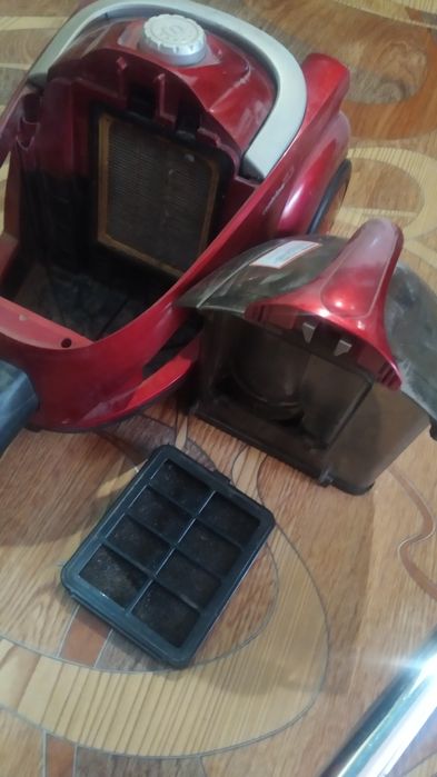 Продам пилосос Dirt Devil