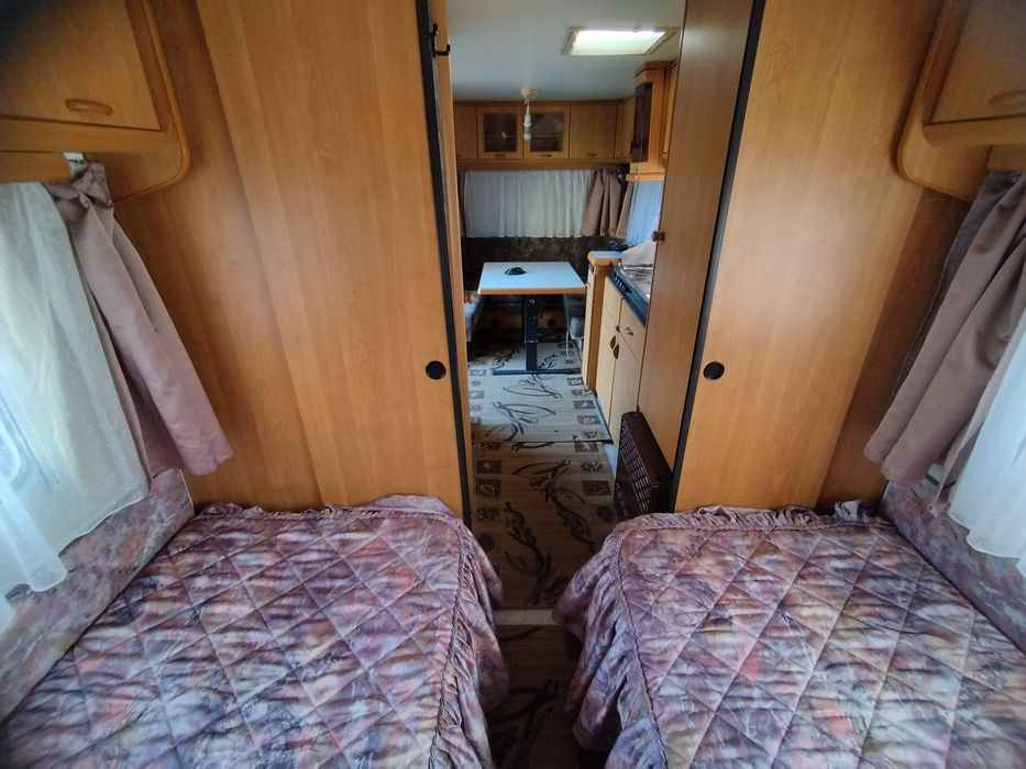 Przyczepa Kempingowa Hobby + napęd Mover + przedsionek