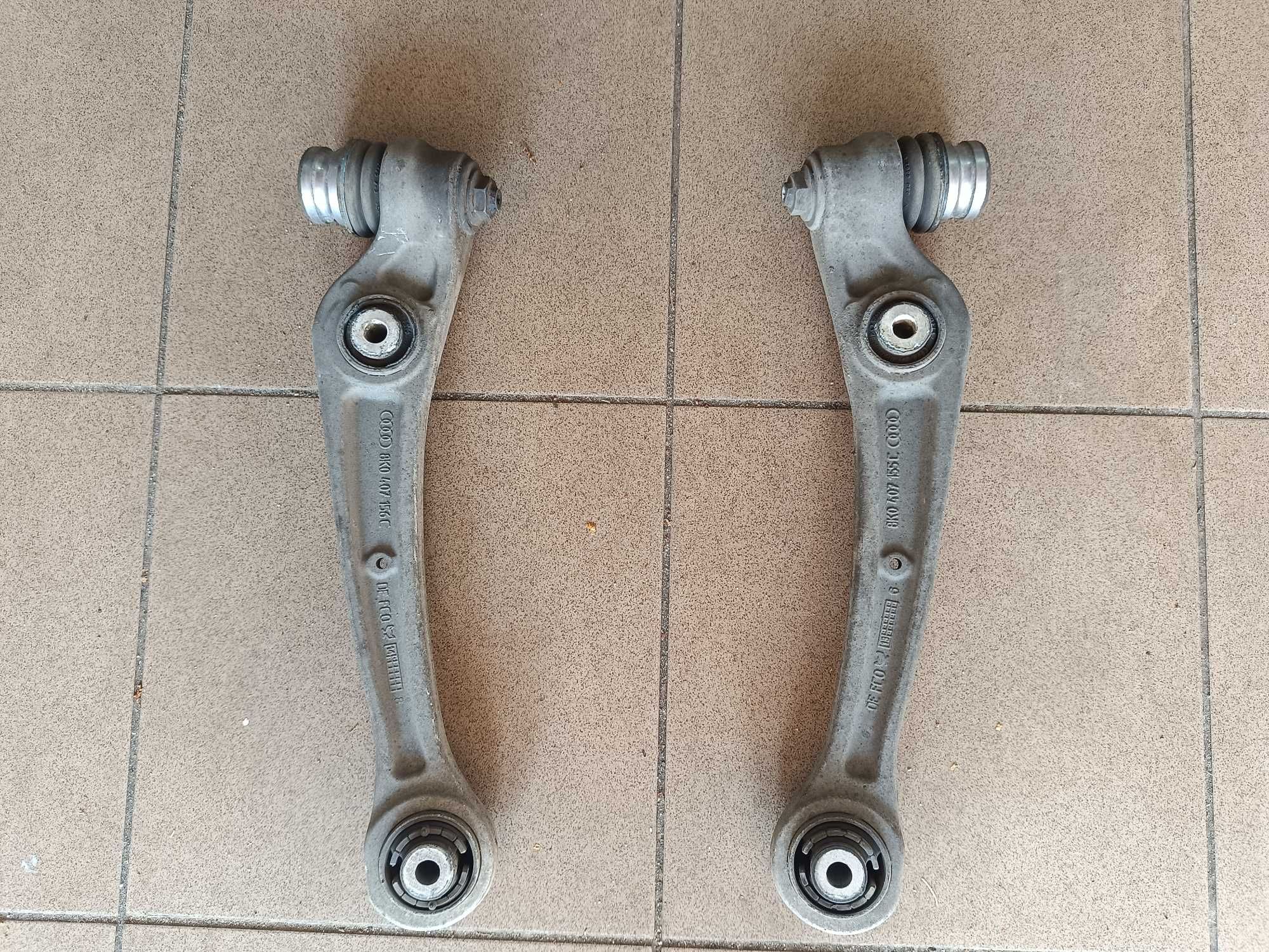 Wahacze przednie Audi A4 B8