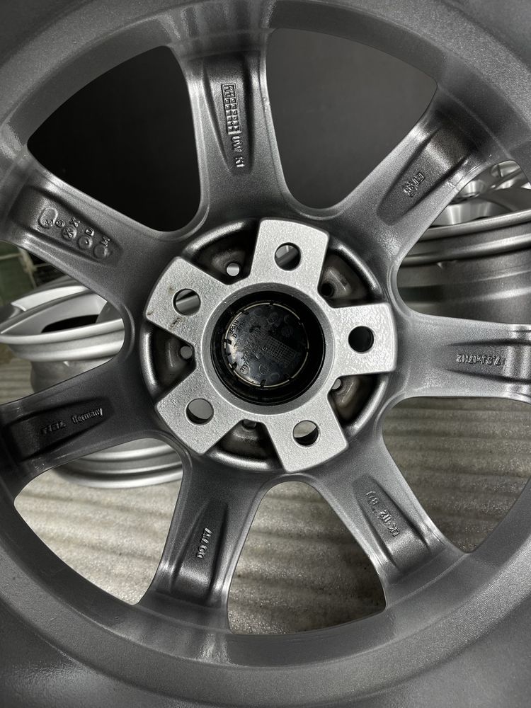 Диски R17 5x112 Et35 7.5J. VW Passat B5 B6 B7 B8 NMS Tiguan CC. Skoda