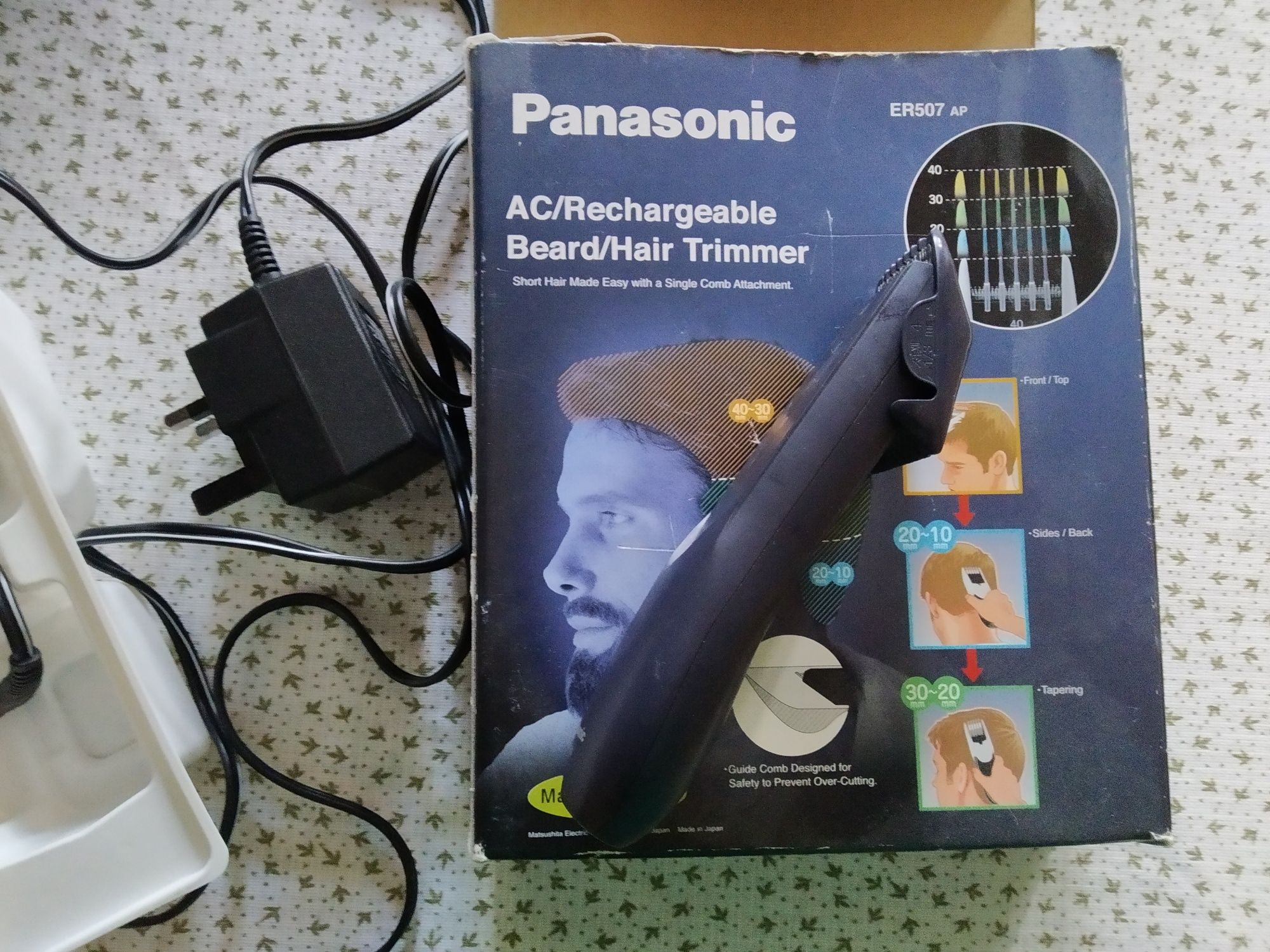 Продам акумуляторну машинку для стрижки бриття Panasonic ER507