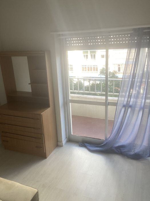 Quarto pro mes de outubro