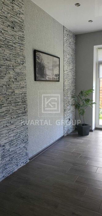 продам одноповерховий, кутовий таунхаус з ремонтом в центрі м. Буча!