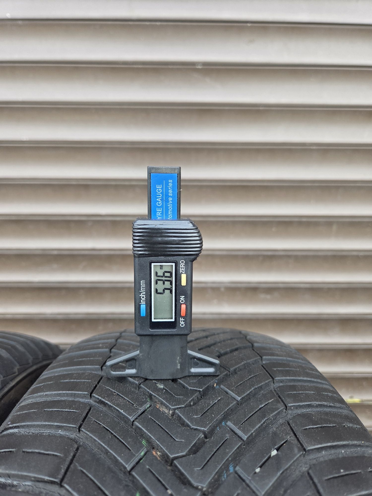 Шини всесезонні 205/60/r16, Continental AllSeason Contact, 2019р.