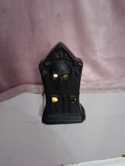 Nowa Figurka lampion