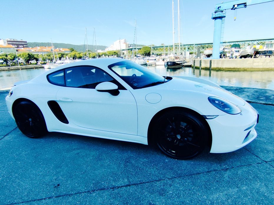 Porsche Cayman 718 2.0 PDK