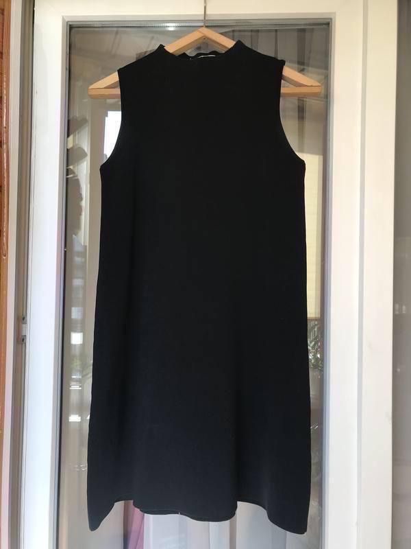 Чорна класична сукня zara