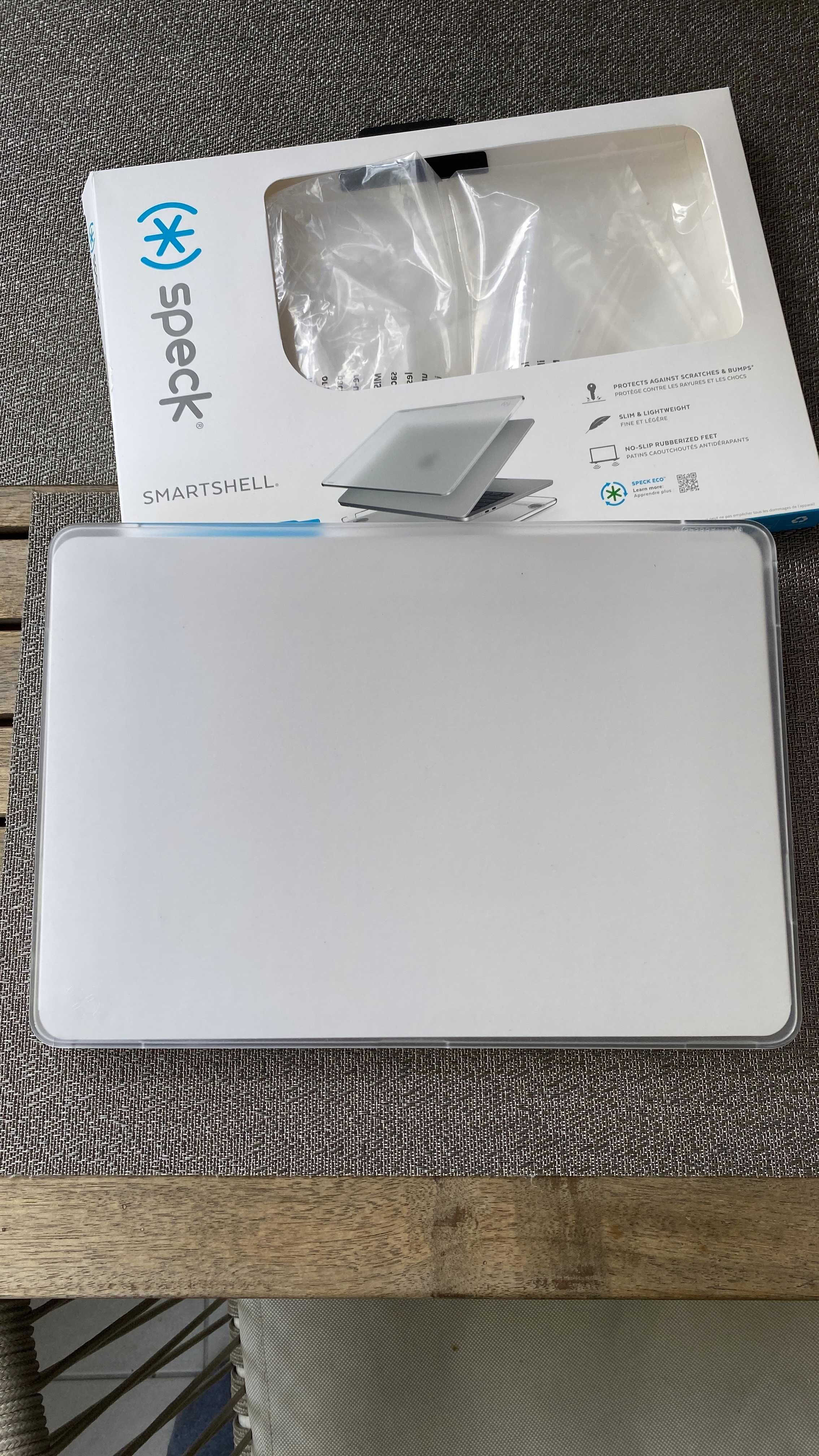 Etui Speck SmartShell do Apple MacBook Air 13" (2020)