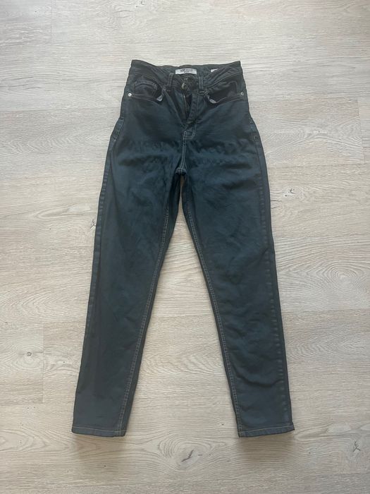 Джинси жіночі LC Waikiki slim mom push up