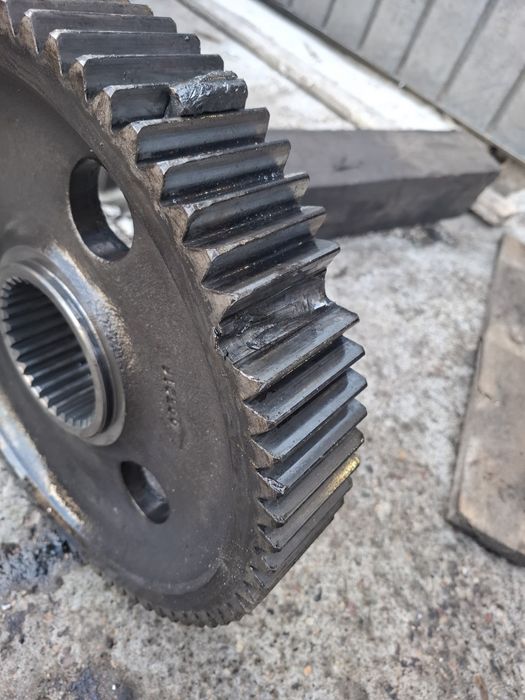 995216 kolo zębate zwolnicy 2388 case 2188 uszkodzone