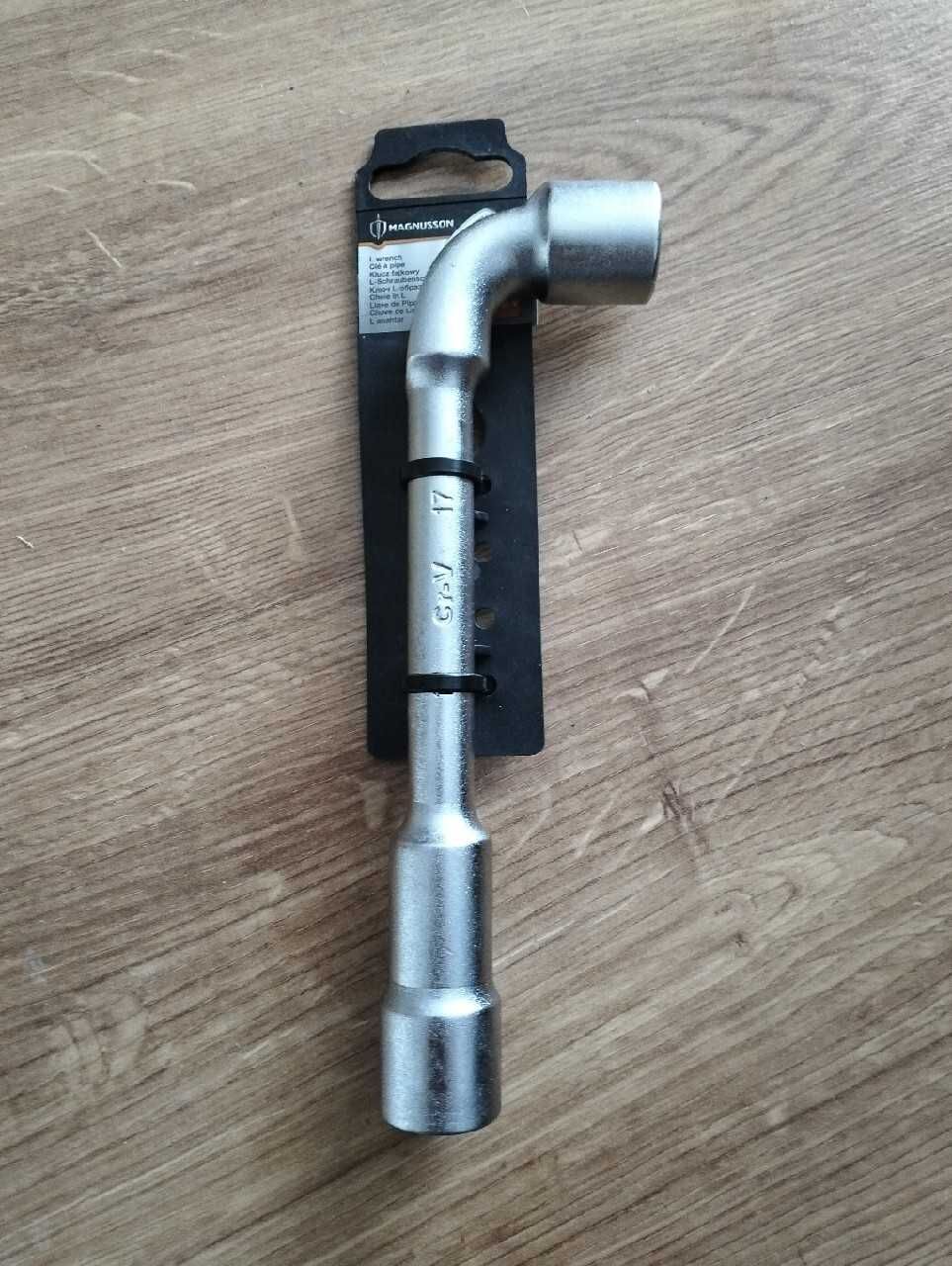 Klucz fajkowy Magnusson 1/2" 17mm