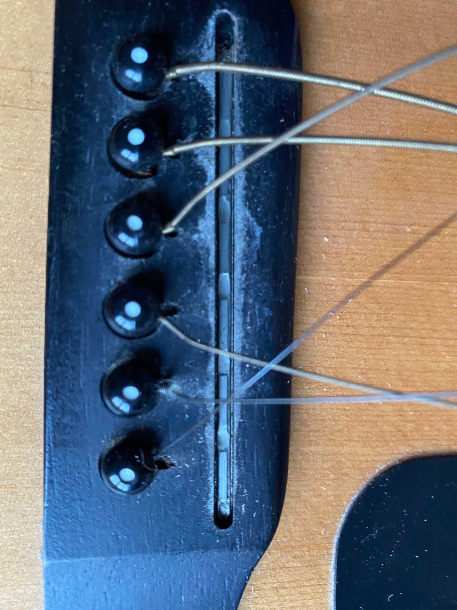 Gitara akustyczna z piezo uszkodzona do naprawy remontu + futerał